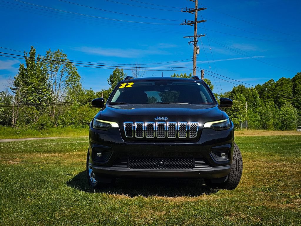 Certified 2022 Jeep Cherokee Latitude Lux AWD/4WD image 8