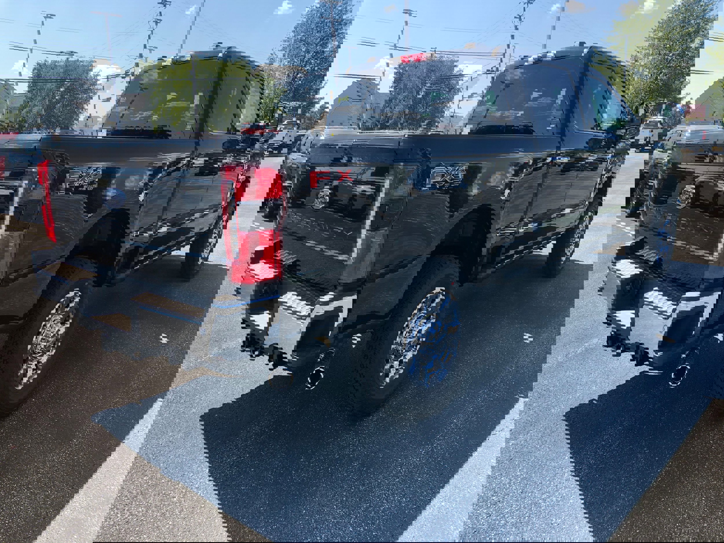 New 2026 Ford F350 Lariat w/ Chrome Package image 5