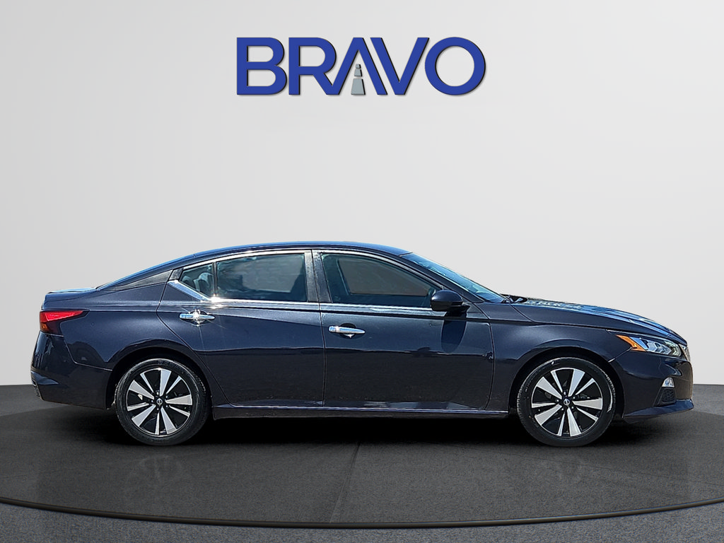 Used 2021 Nissan Altima 2.5 SV FWD image 5