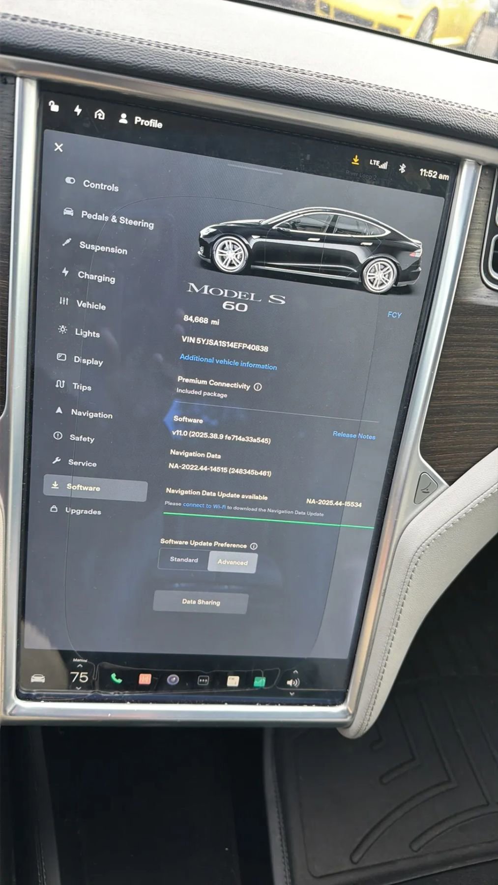 Used 2014 Tesla Model S 60 image 17