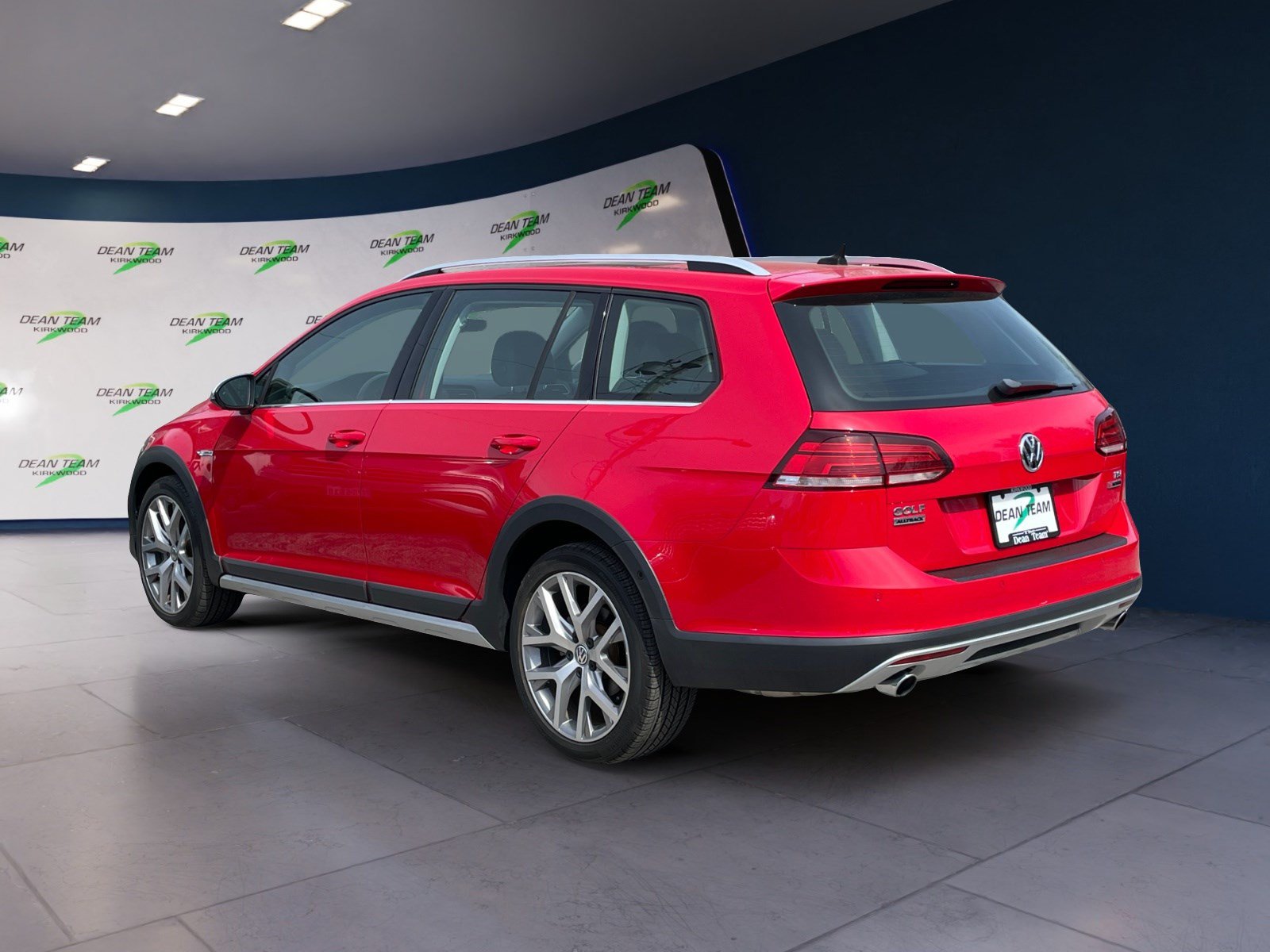 Used 2018 Volkswagen Golf Alltrack SEL AWD/4WD image 6