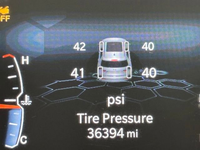 Used 2024 Jeep Compass Latitude image 27