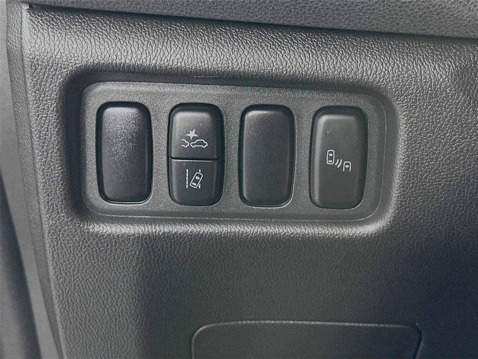 Used 2021 Mitsubishi Outlander Sport SE AWD/4WD image 14