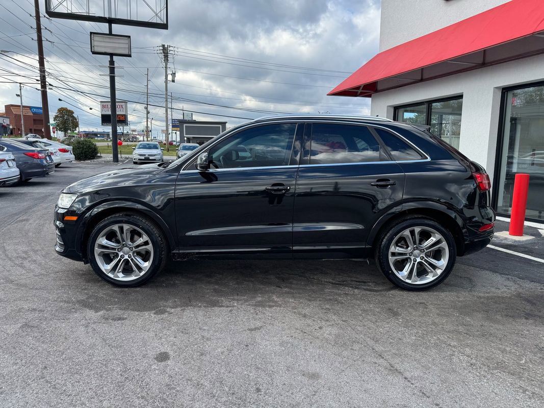 Used 2017 Audi Q3 2.0T Premium Plus w/ Premium Plus Package image 4