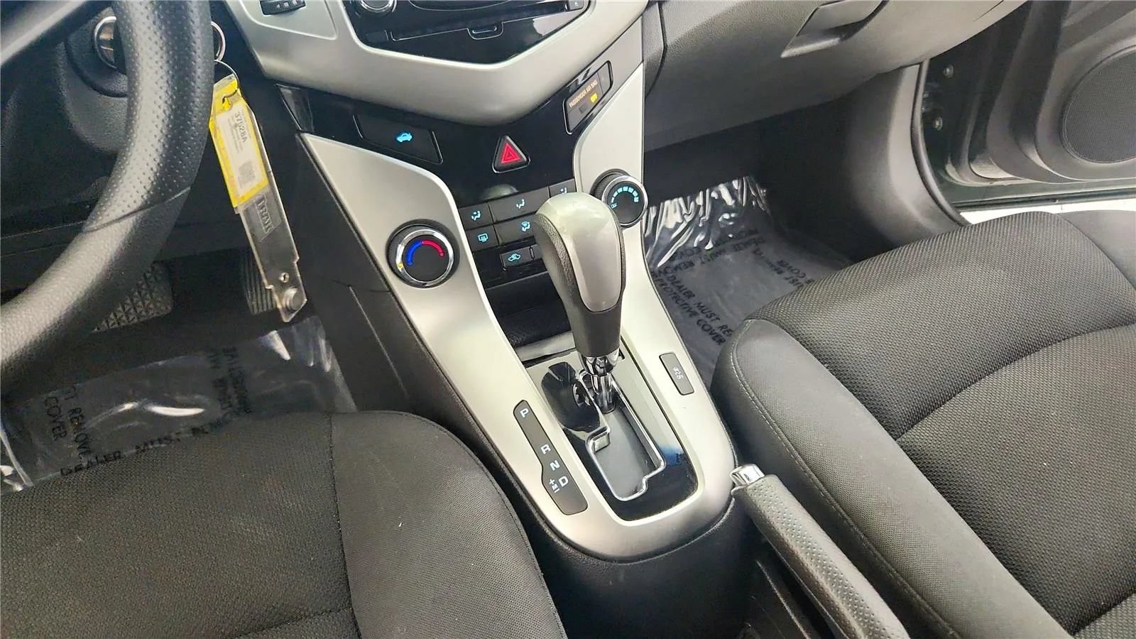 Used 2015 Chevrolet Cruze LT FWD image 23