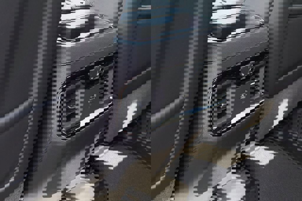 New 2026 GMC Sierra 1500 AT4X AWD/4WD image 23