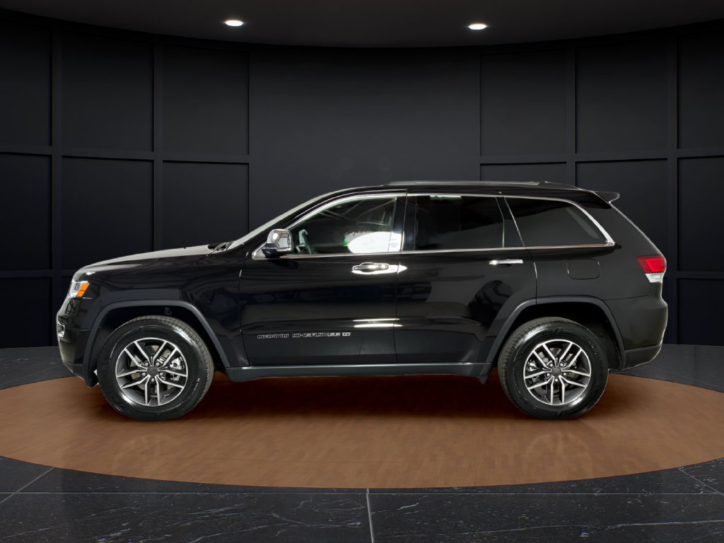 Certified 2022 Jeep Grand Cherokee Limited AWD/4WD image 2