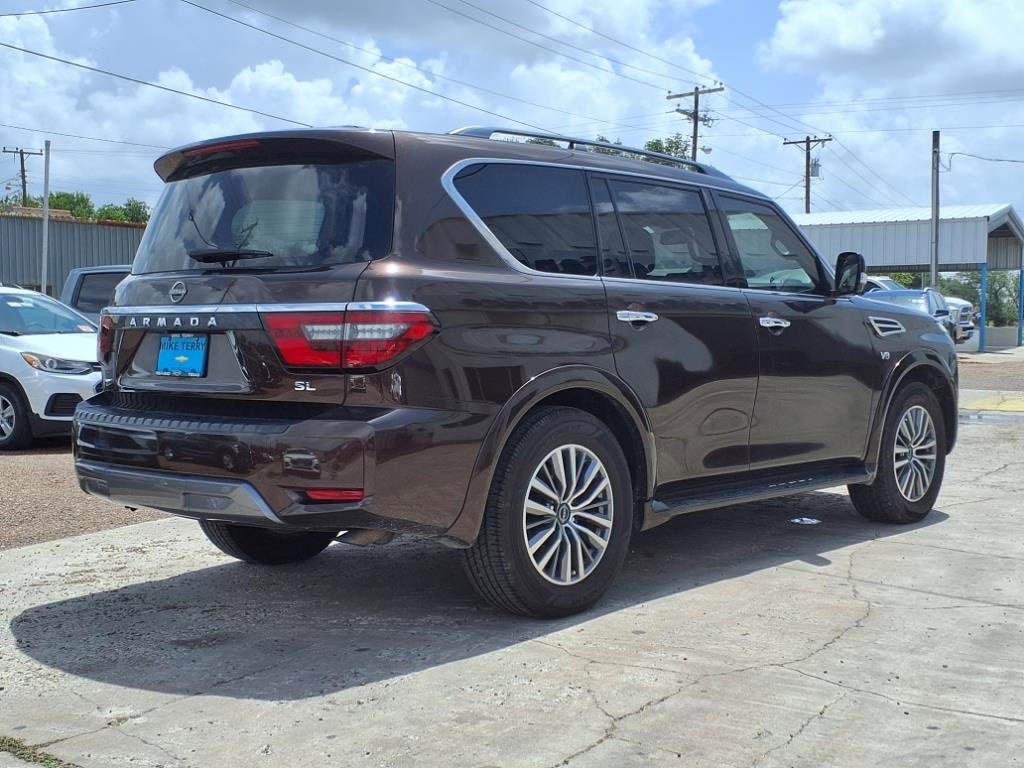 Used 2022 Nissan Armada SL w/ Captain's Chairs Package image 4