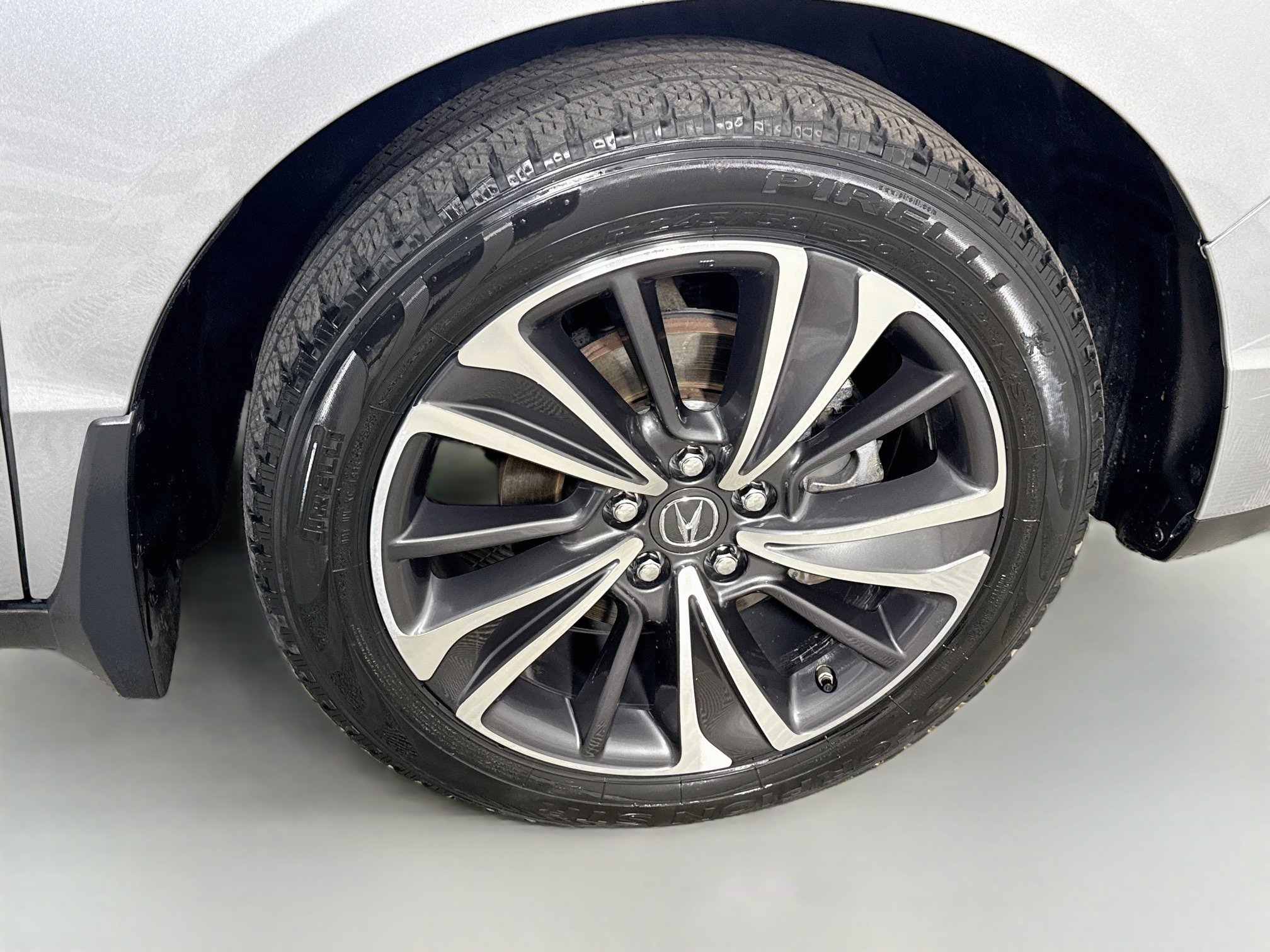 Used 2020 Acura MDX w/ Technology Package AWD/4WD image 32