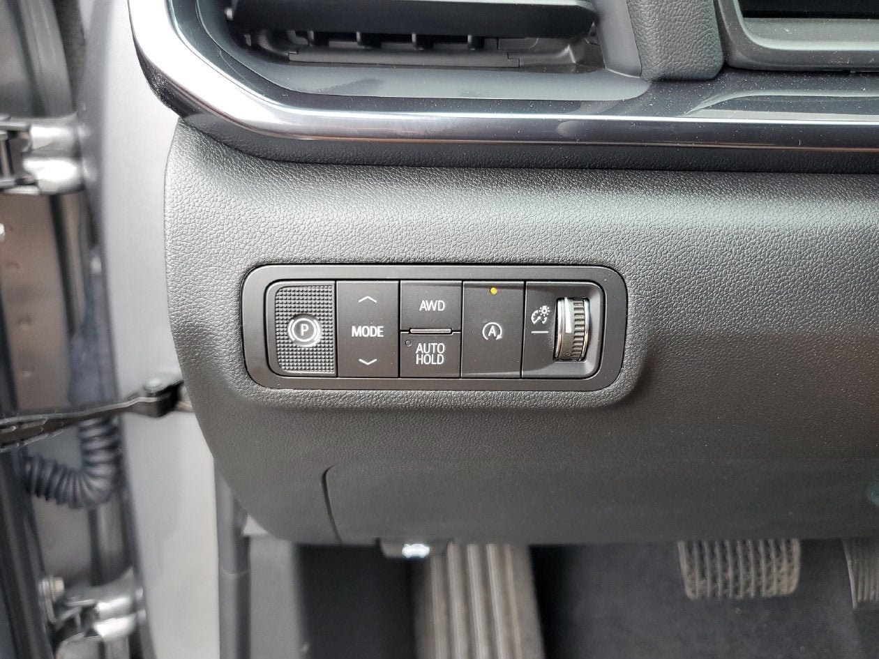 New 2027 GMC Terrain AT4 w/ Technology Package II AWD/4WD image 29