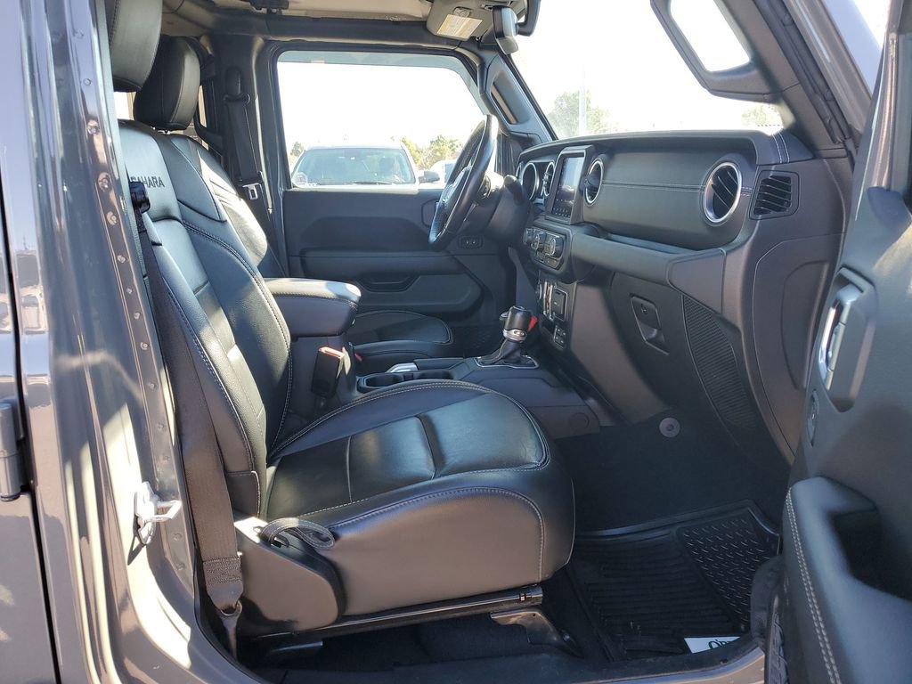 Used 2021 Jeep Wrangler Unlimited Sahara w/ Uconnect 4C Nav & Sound Group image 33