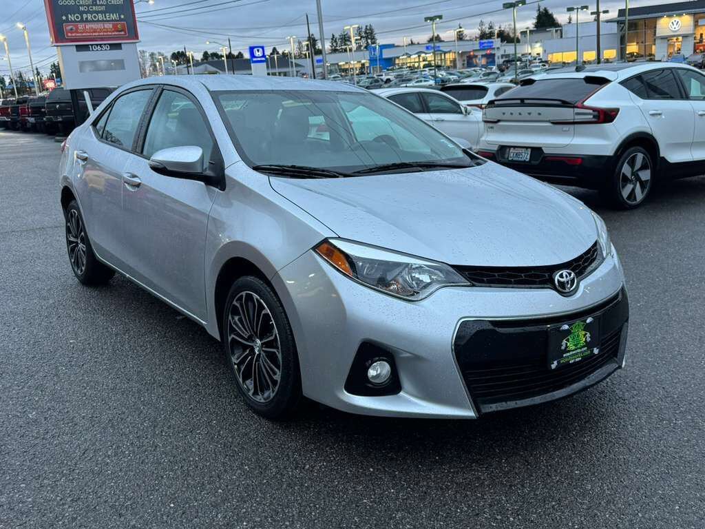 Used 2016 Toyota Corolla S image 11