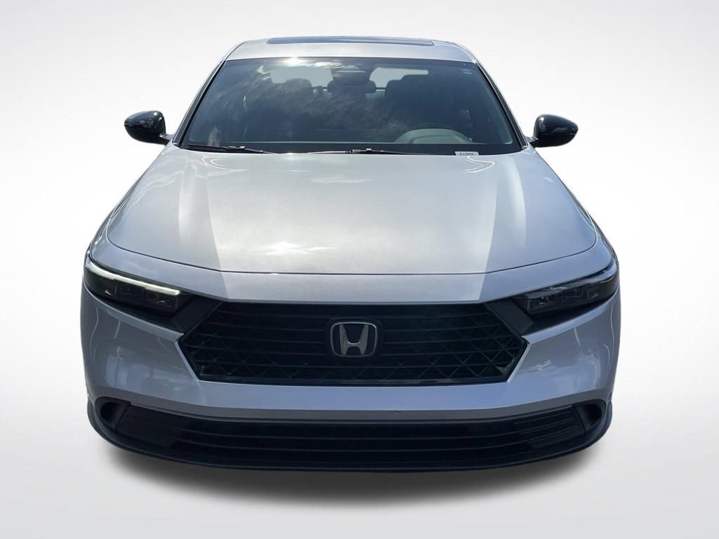 Certified 2025 Honda Accord Sport image 9