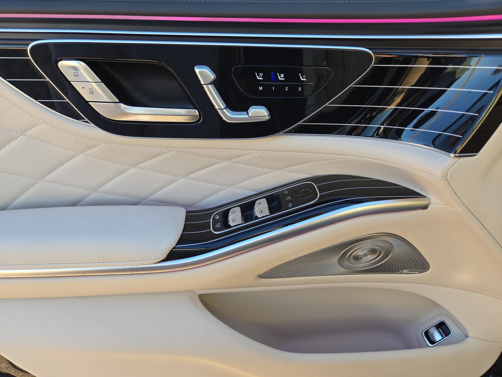 New 2027 Mercedes-Benz S 580 4MATIC Sedan image 15