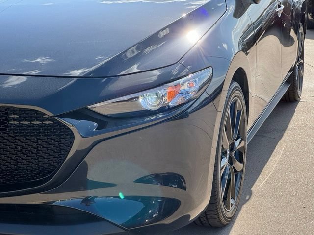 Used 2026 MAZDA MAZDA3 Carbon AWD/4WD image 9