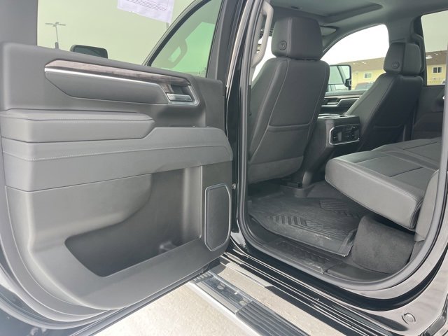 Used 2025 Chevrolet Silverado 3500 LTZ w/ Trail Boss Package image 38