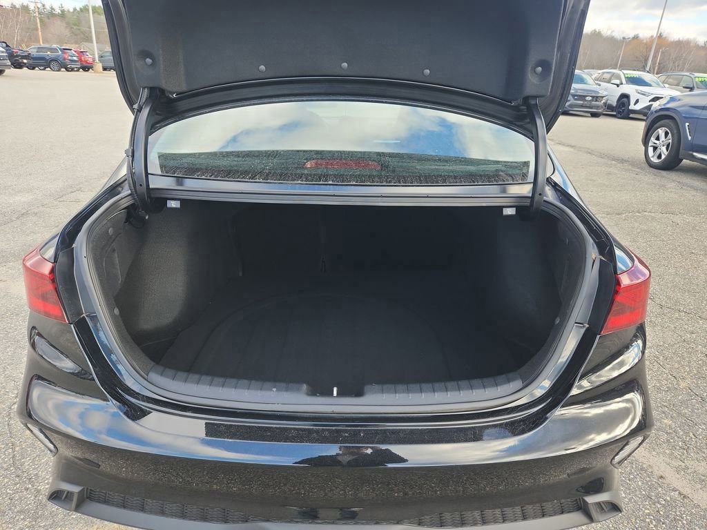 Certified 2023 Kia Forte LXS w/ LXS Technology Package image 22
