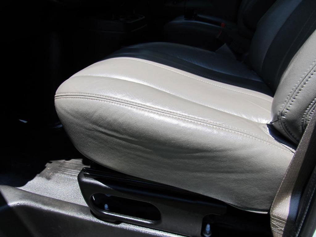 Used 2022 GMC Savana 3500 Extended w/ Driver Convenience Package image 19