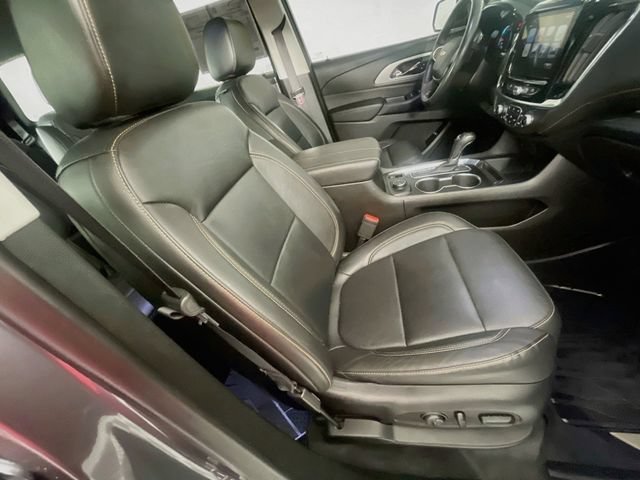 Used 2019 Chevrolet Traverse LT w/ LPO, Floor Liner Package FWD image 28