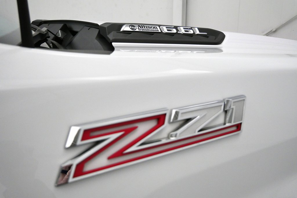 Used 2024 Chevrolet Silverado 2500 LT w/ Convenience Package AWD/4WD image 13