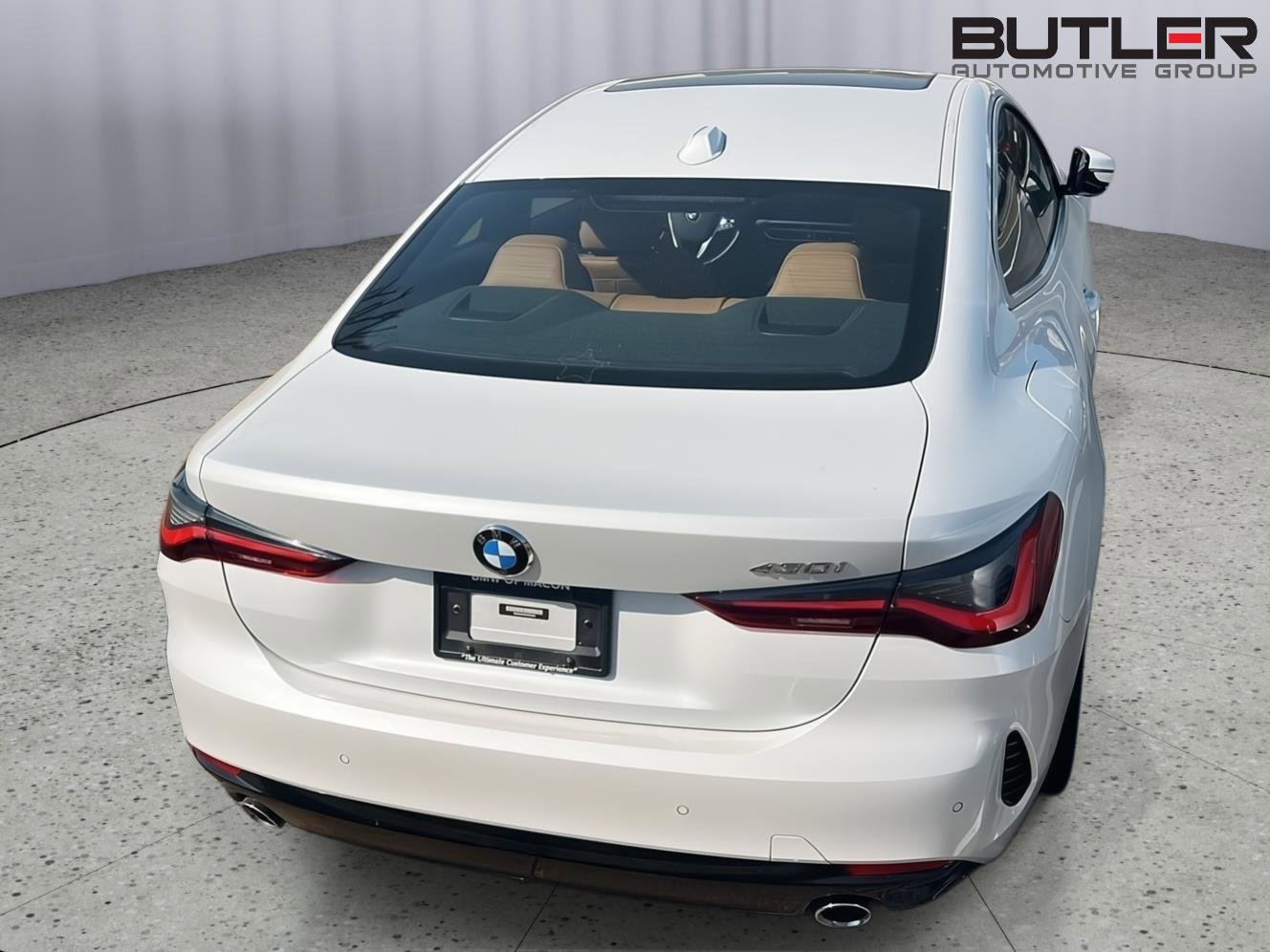 Certified 2024 BMW 430i Coupe w/ Convenience Package image 9