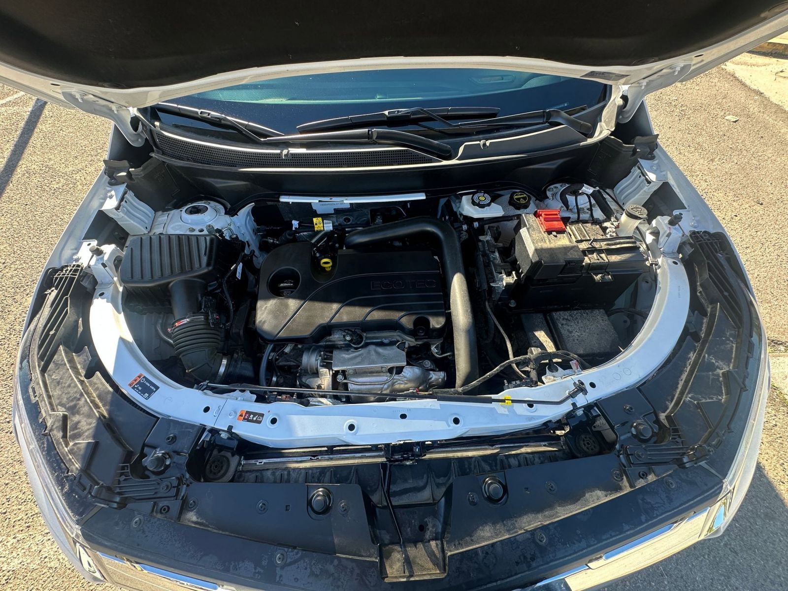 Used 2025 Chevrolet Equinox LT image 31