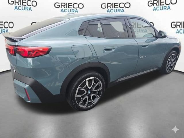 Used 2025 BMW X2 xDrive28i AWD/4WD image 7