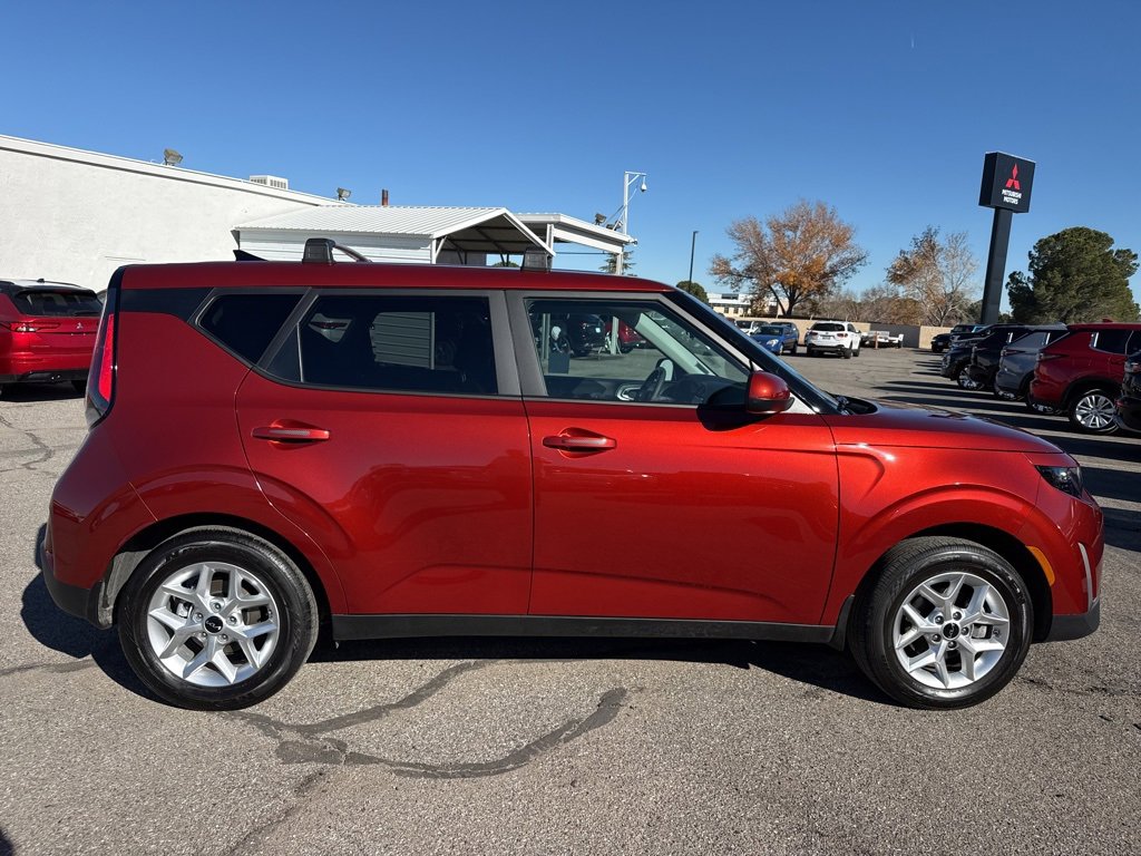 Used 2025 Kia Soul S image 8