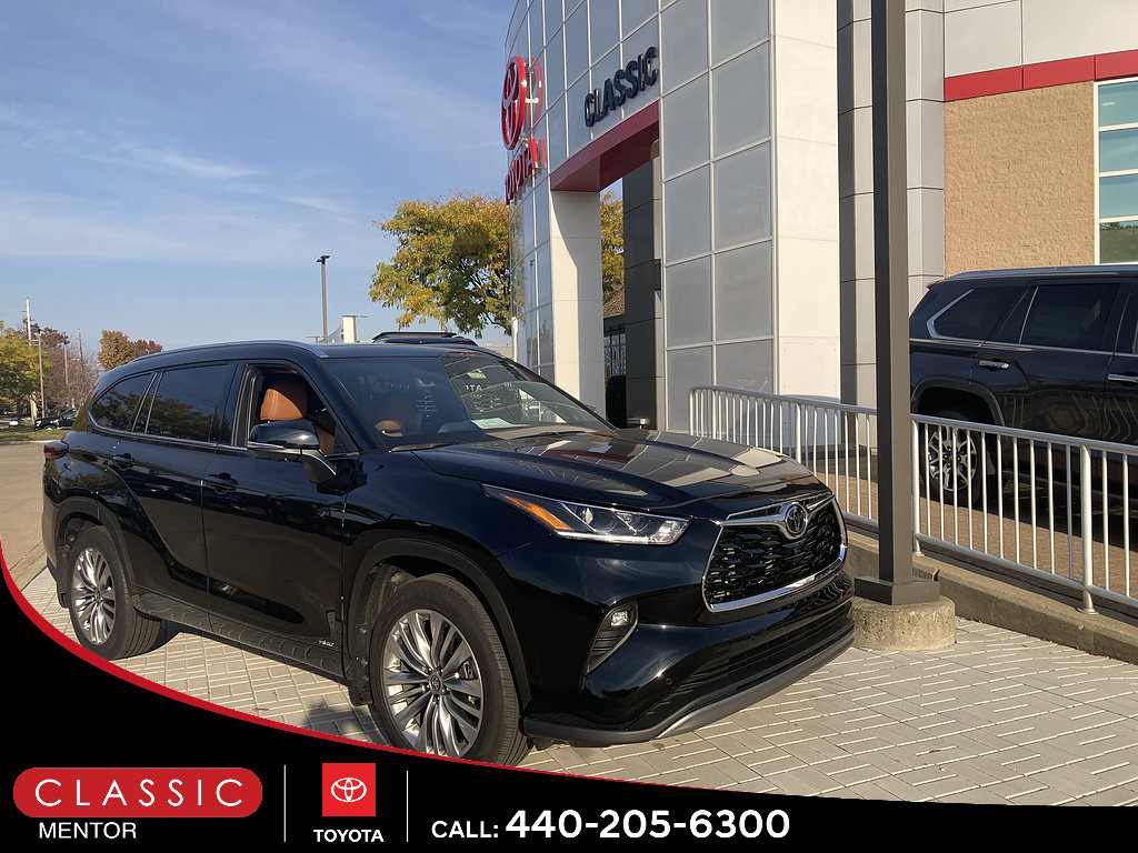 Used 2026 Toyota Highlander Platinum