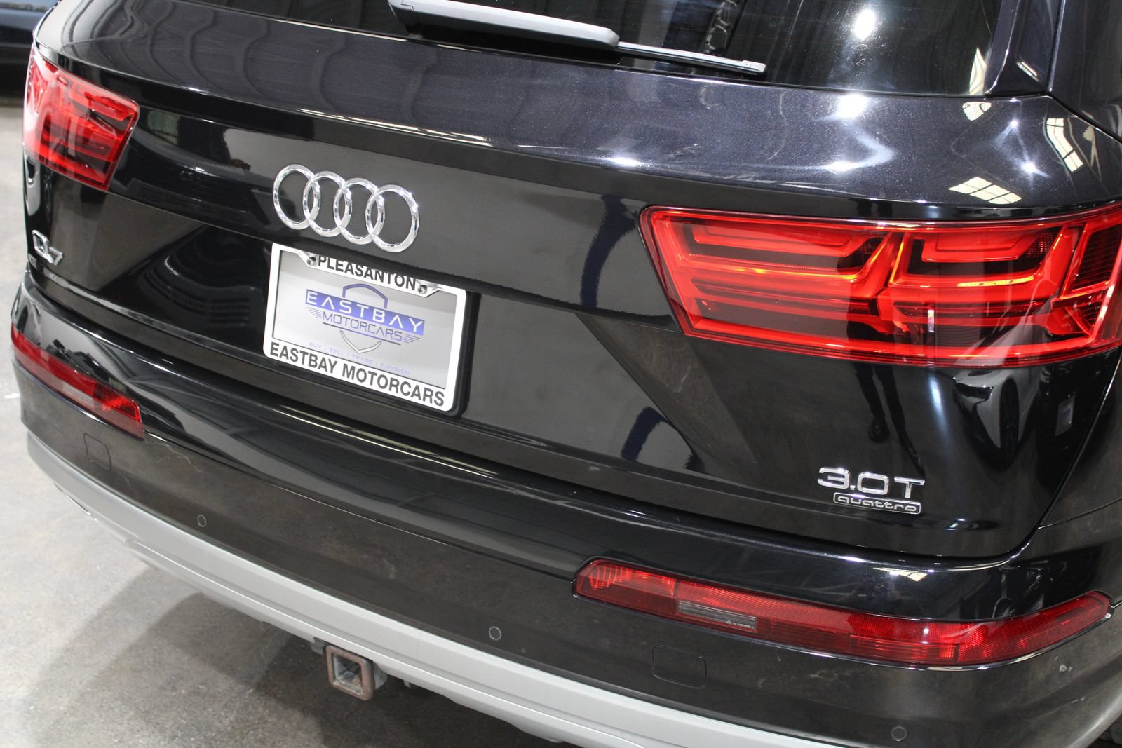 Used 2017 Audi Q7 3.0T Premium Plus AWD/4WD image 17