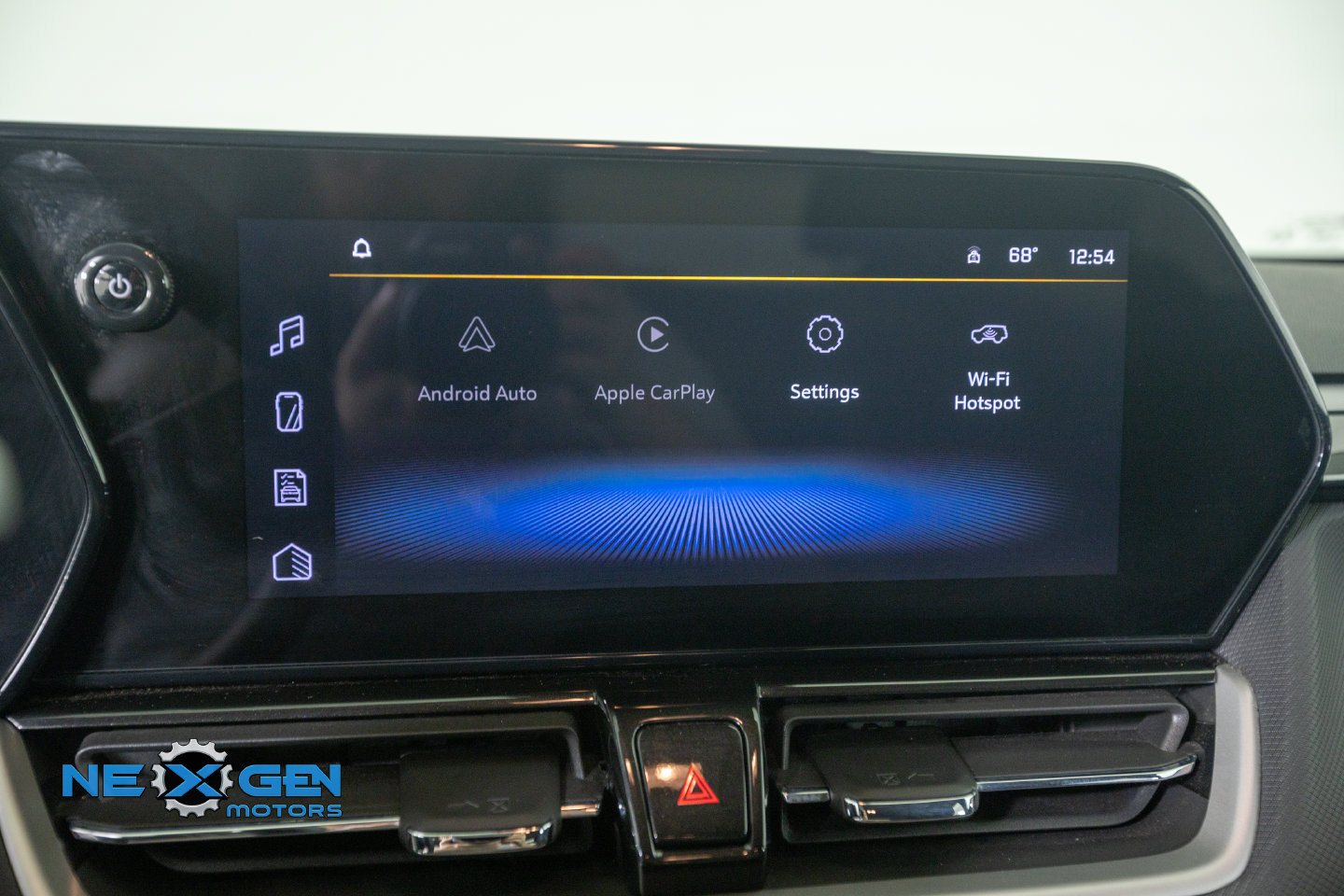 Used 2026 Chevrolet TrailBlazer LT AWD/4WD image 19