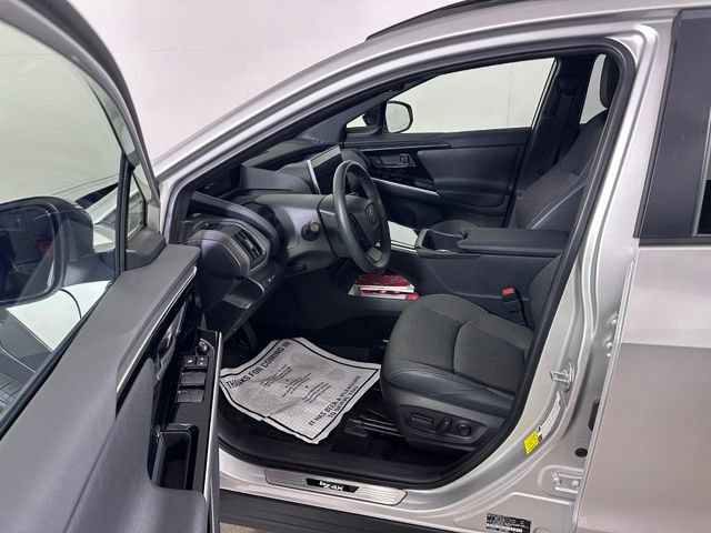 Used 2025 Toyota bZ4X AWD w/ Weather Package image 20