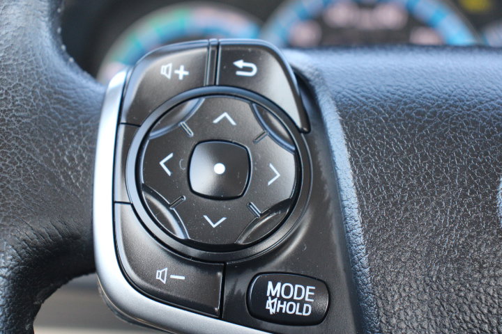 Used 2014 Toyota Camry XLE w/ Leather Package image 24