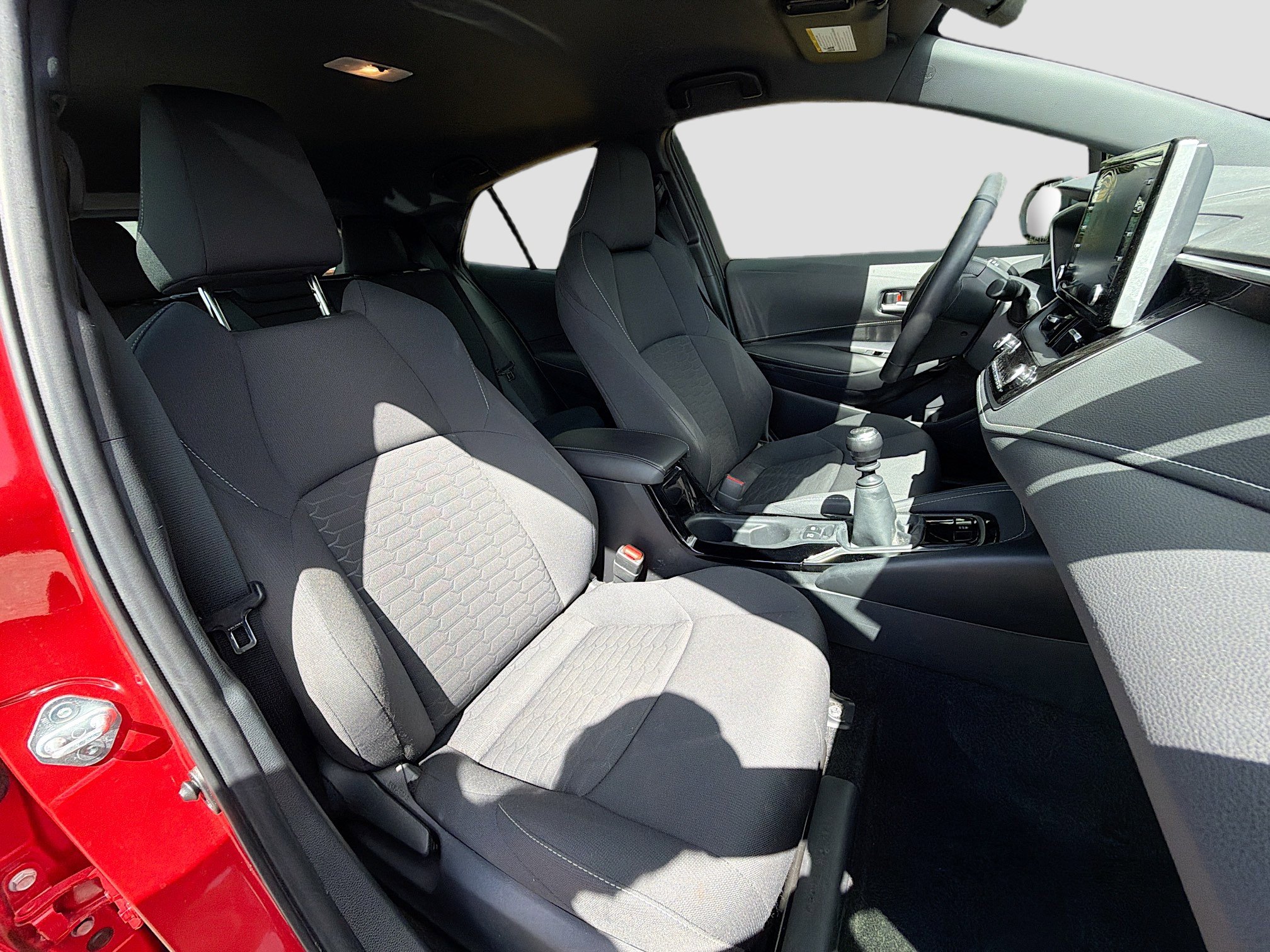 Used 2021 Toyota Corolla SE image 14