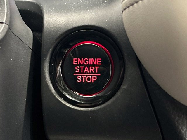 Certified 2025 Honda HR-V EX-L image 31