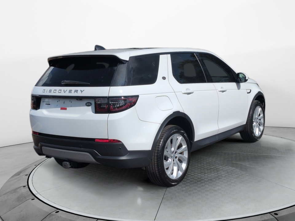 Used 2020 Land Rover Discovery Sport S image 7