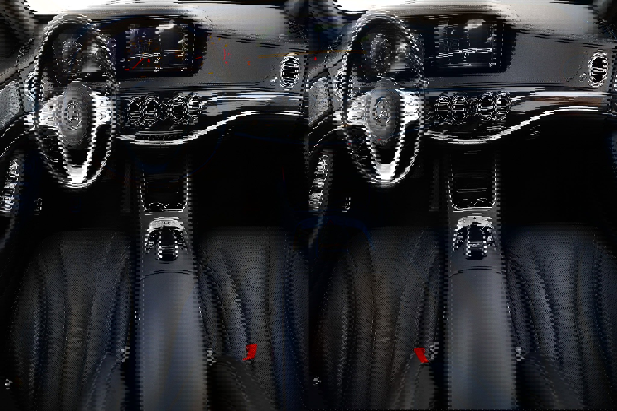 Used 2020 Mercedes-Benz S 450 Sedan image 2