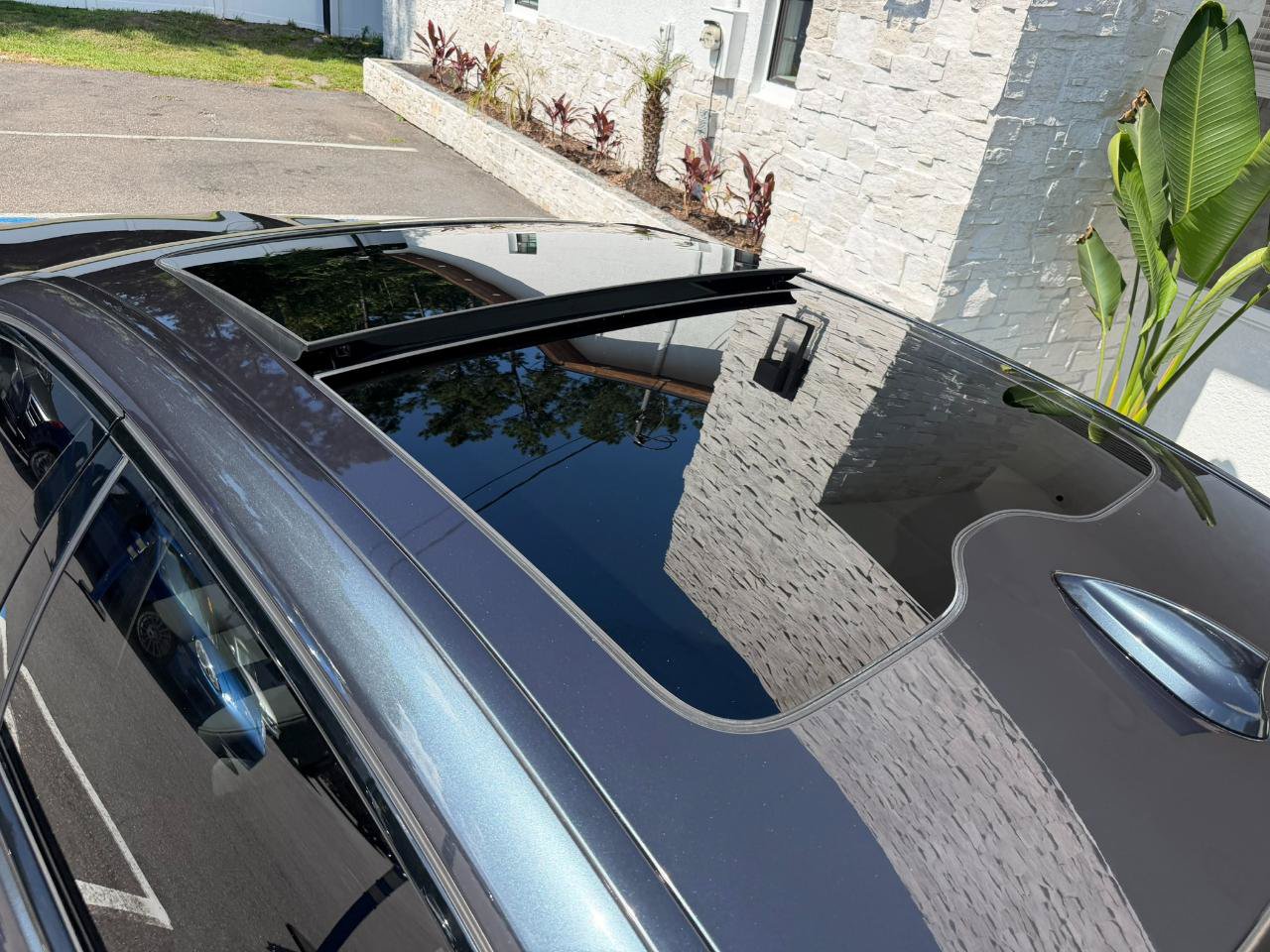 Used 2017 BMW 740i RWD image 15