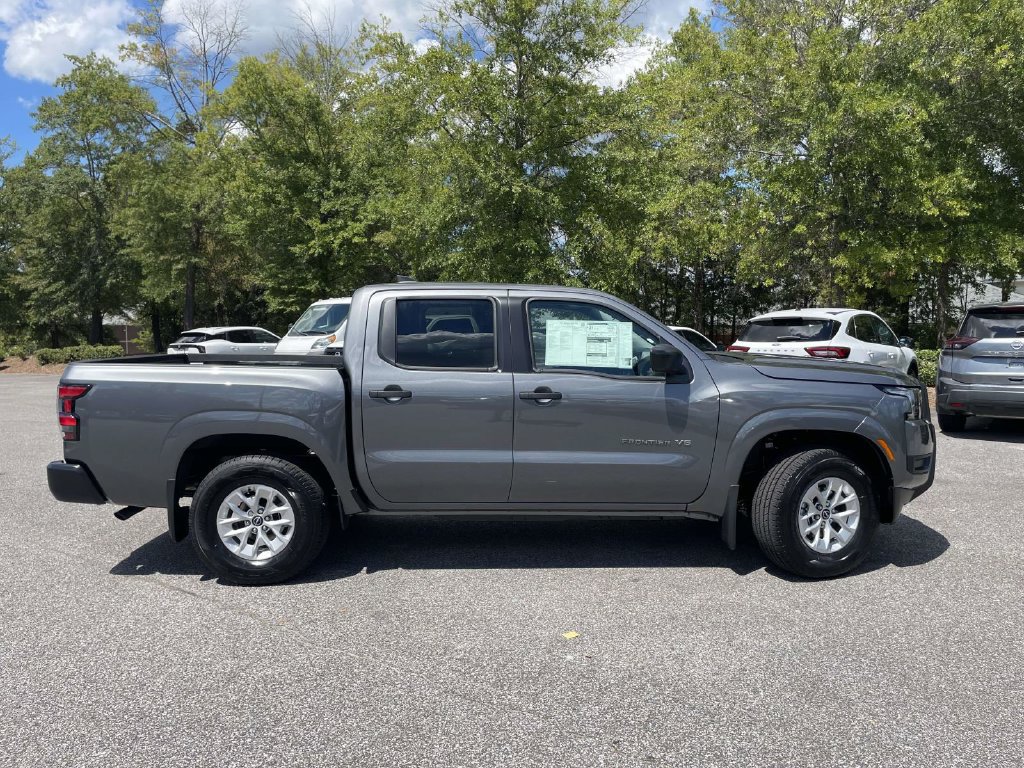 New 2027 Nissan Frontier S RWD image 2