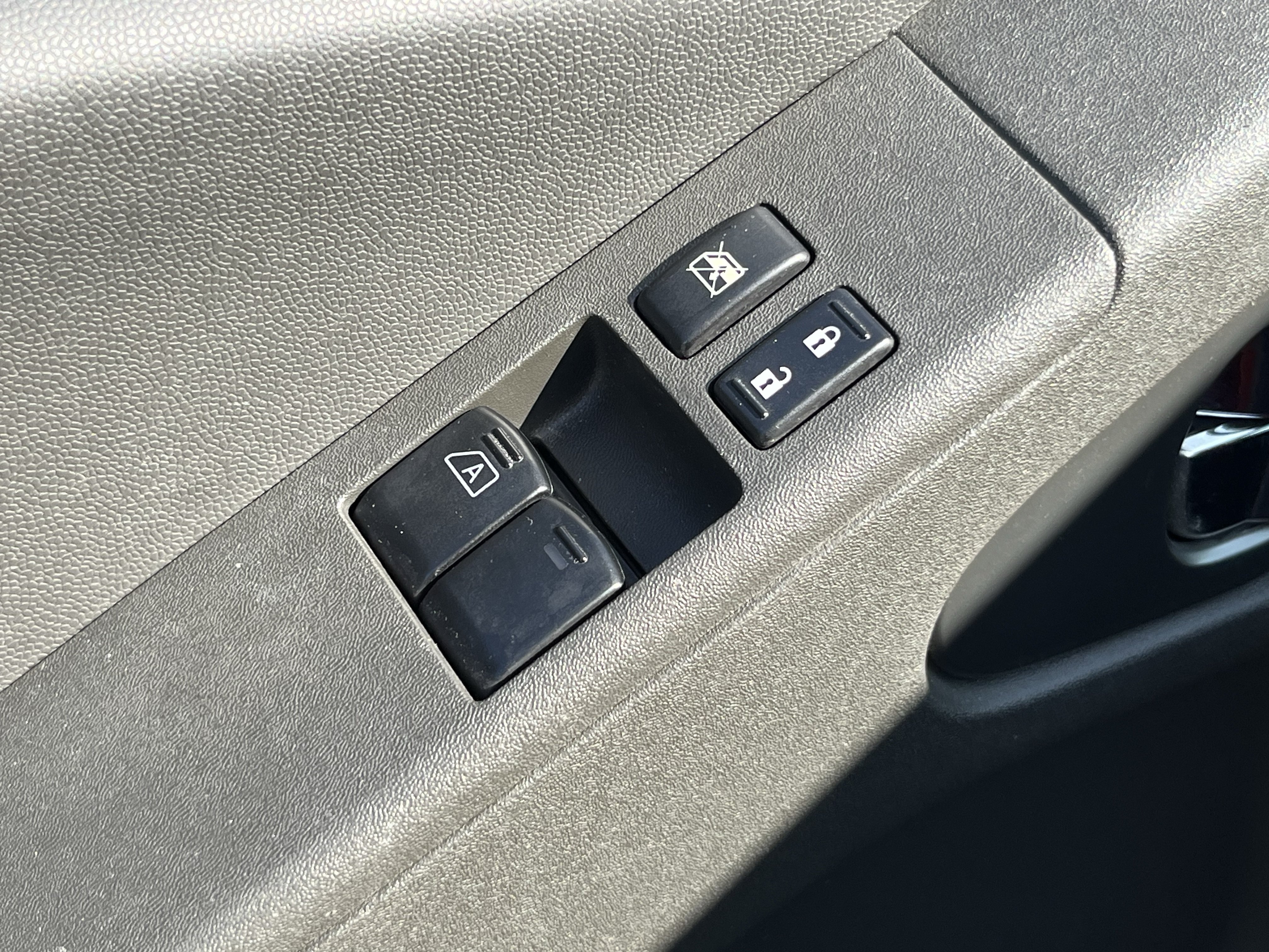 Used 2021 Nissan Frontier SV AWD/4WD image 20