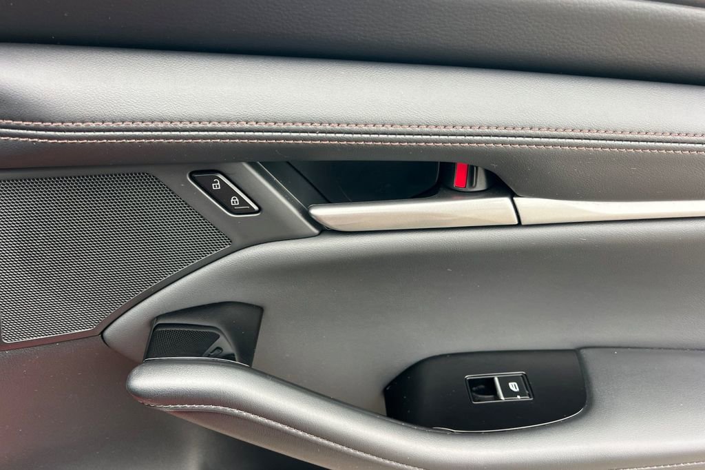 Certified 2025 MAZDA MAZDA3 s Sport image 20