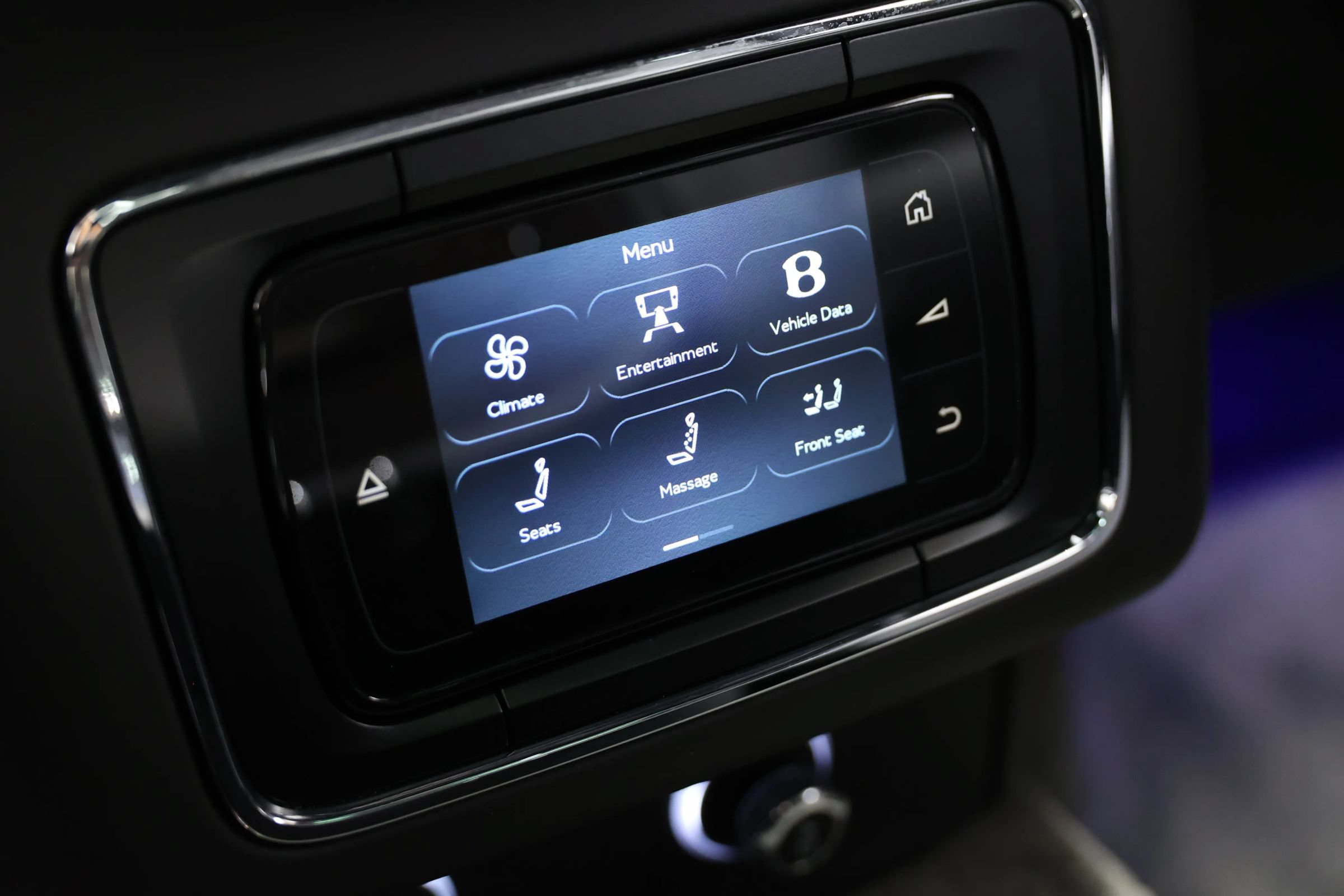 Used 2020 Bentley Bentayga Plug-In Hybrid AWD/4WD image 64