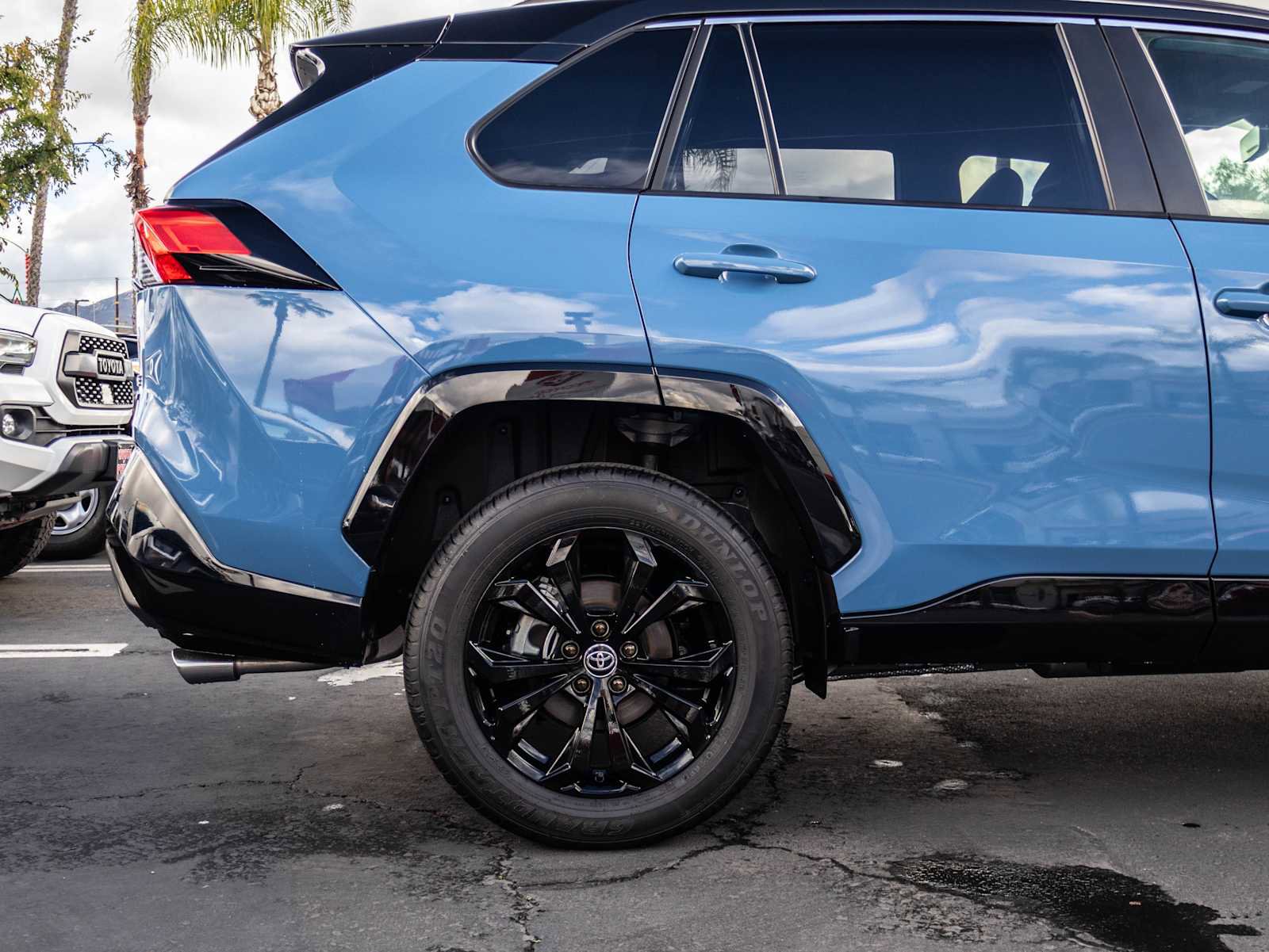 Used 2025 Toyota RAV4 XSE image 7