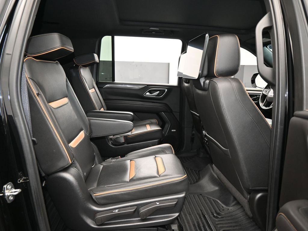 Used 2022 GMC Yukon XL AT4 w/ AT4 Premium Package image 56