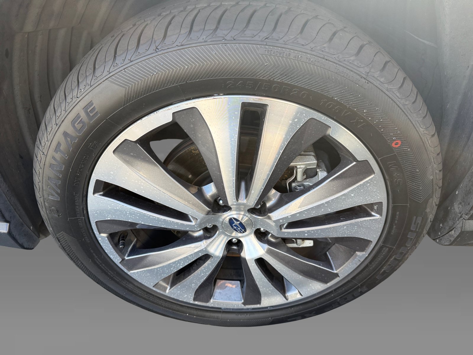 Used 2022 Subaru Ascent Touring AWD/4WD image 9