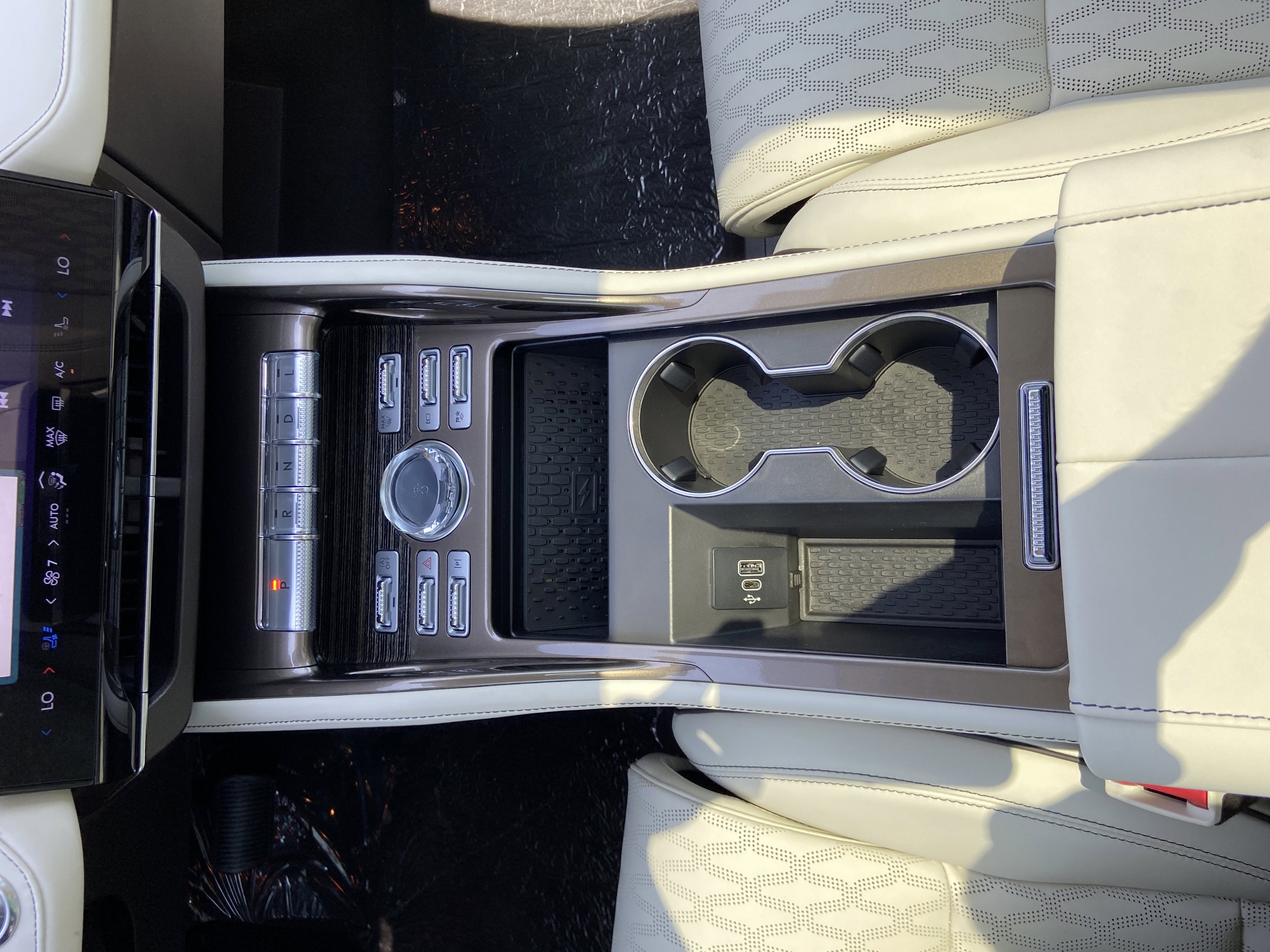 New 2025 Lincoln Nautilus Black Label w/ Jet Appearance Package image 14