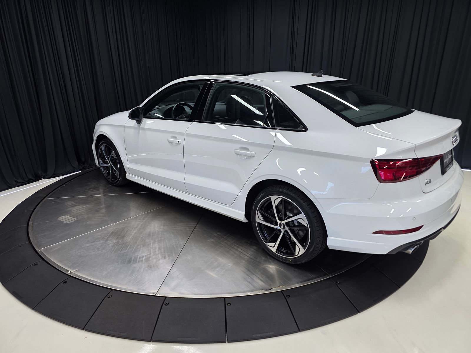 Used 2020 Audi A3 2.0T Premium AWD/4WD image 9