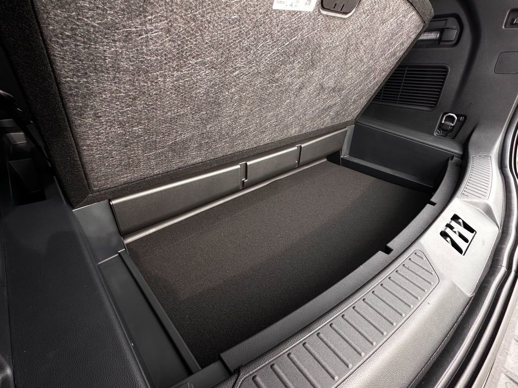 New 2026 Ford Explorer ST-Line w/ Premium Package image 58