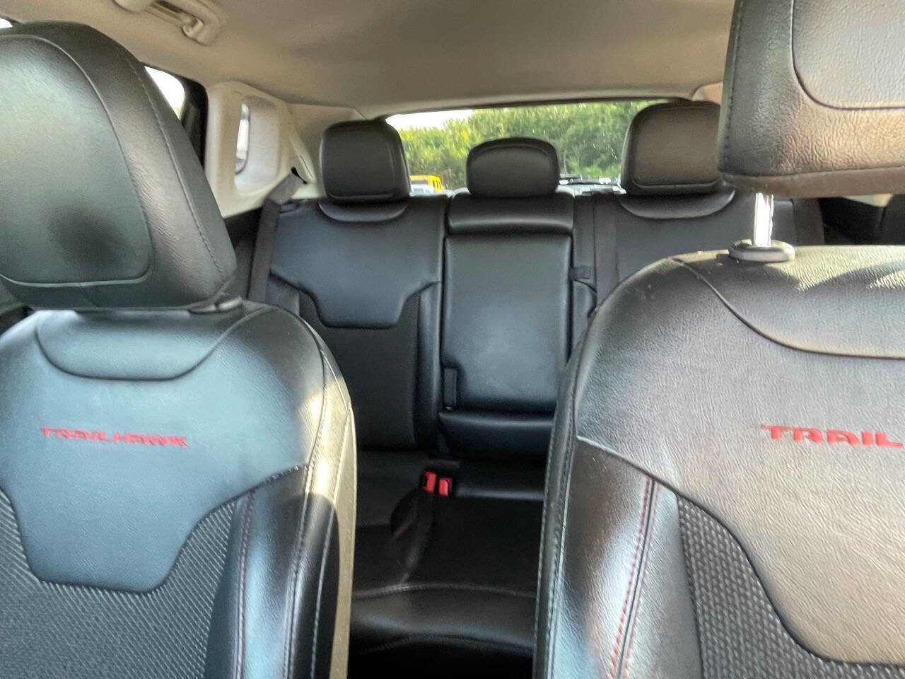 Used 2020 Jeep Compass Trailhawk image 5