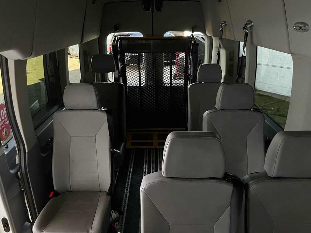 Used 2019 Ford Transit 350 XL RWD image 23